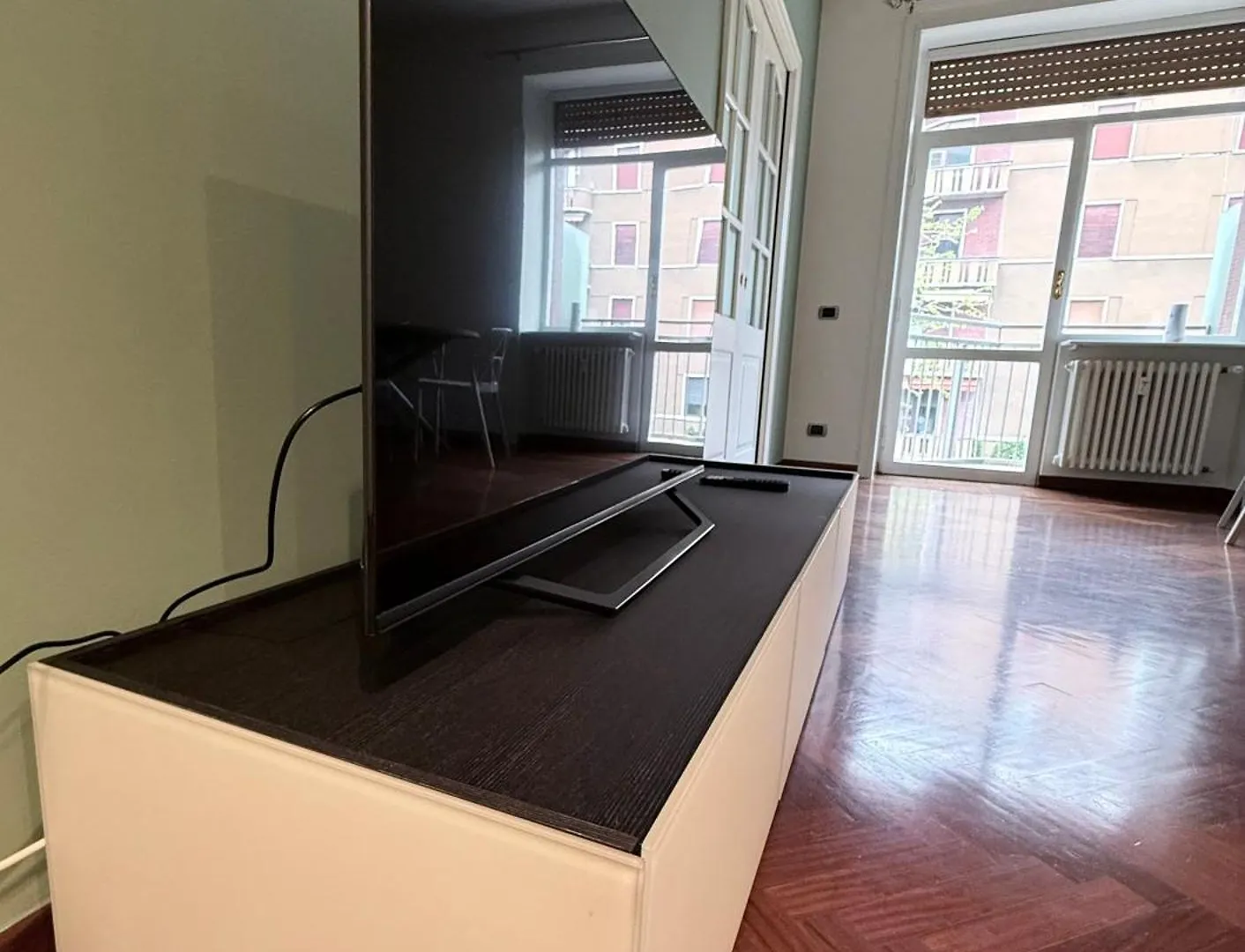 מילאנו Brand New Apartment Near City Center איטליה